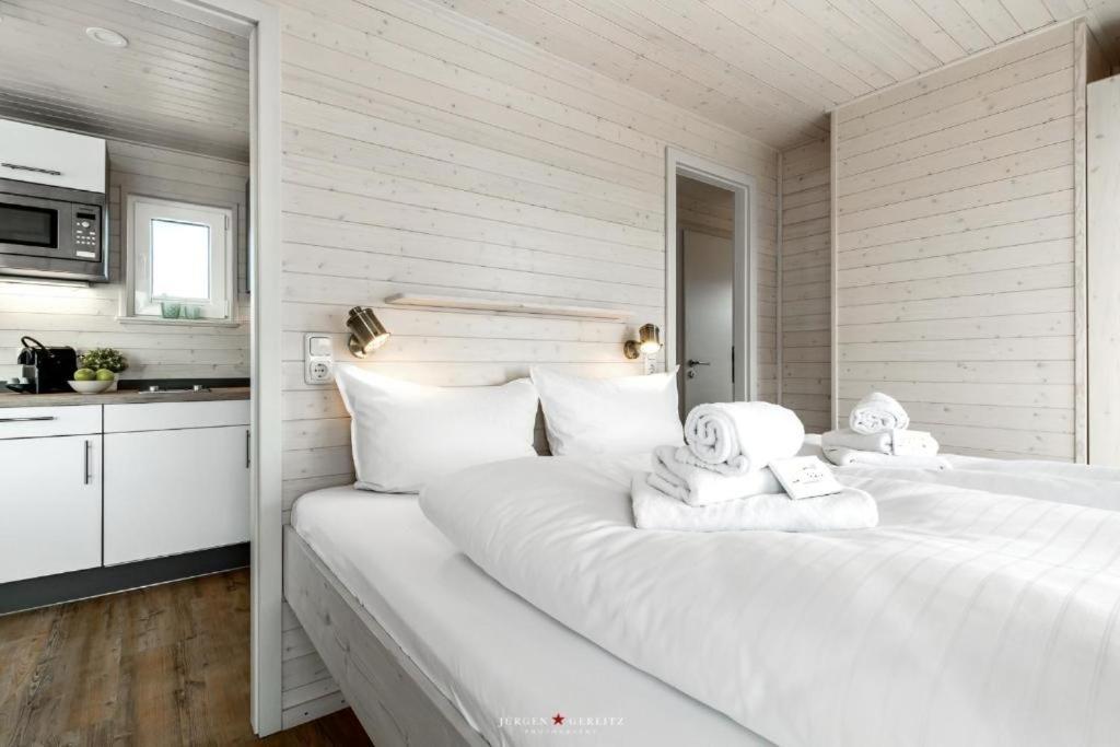 Hausboot Gluecksmomente Mit Dachterrasse In Schleswig Am Ostseefjord Schlei Ngoại thất bức ảnh