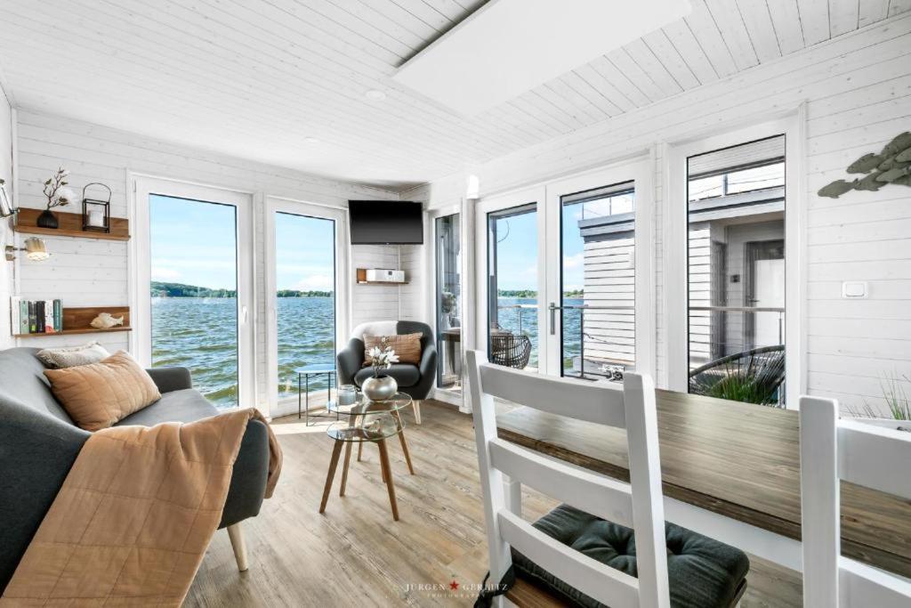 Hausboot Gluecksmomente Mit Dachterrasse In Schleswig Am Ostseefjord Schlei Ngoại thất bức ảnh
