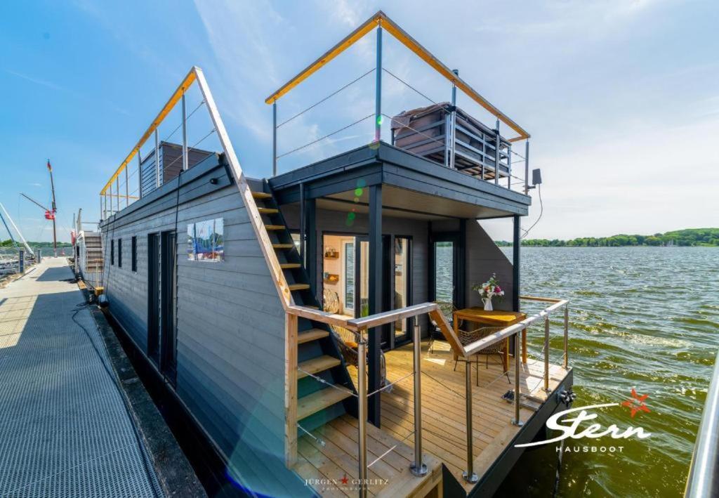 Hausboot Gluecksmomente Mit Dachterrasse In Schleswig Am Ostseefjord Schlei Ngoại thất bức ảnh